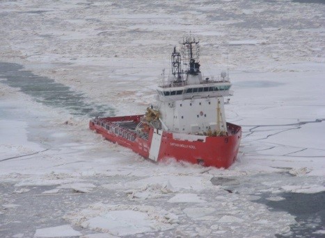 CCGS Captain Molly Kool performing icebreaking operations.